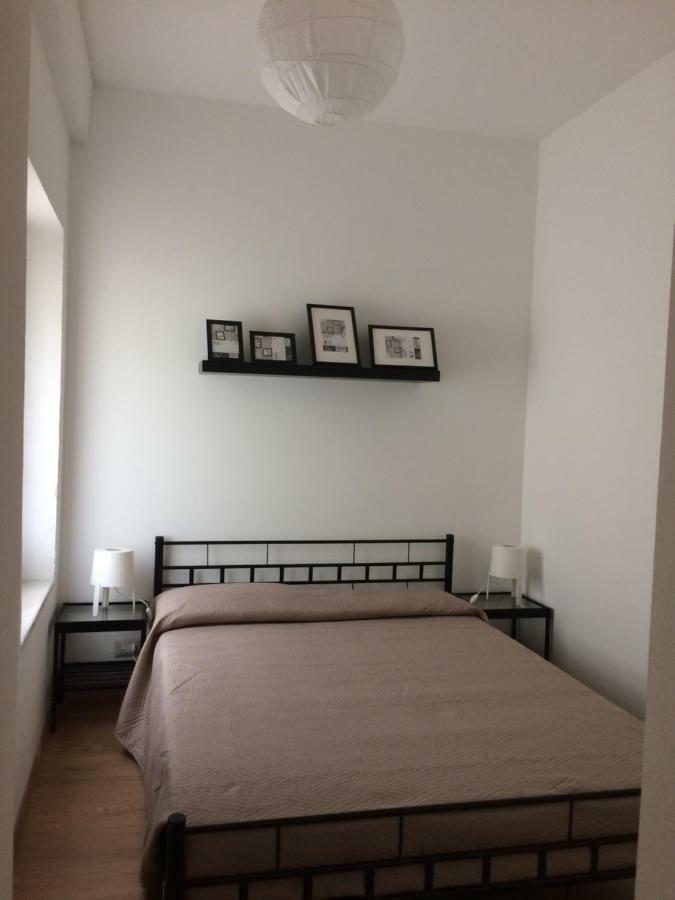 La Porta Nel Giardino Apartment Asti Bagian luar foto